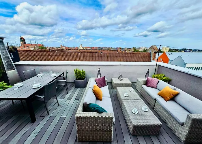 Waterlane Penthouse I Pool I Panoramic View